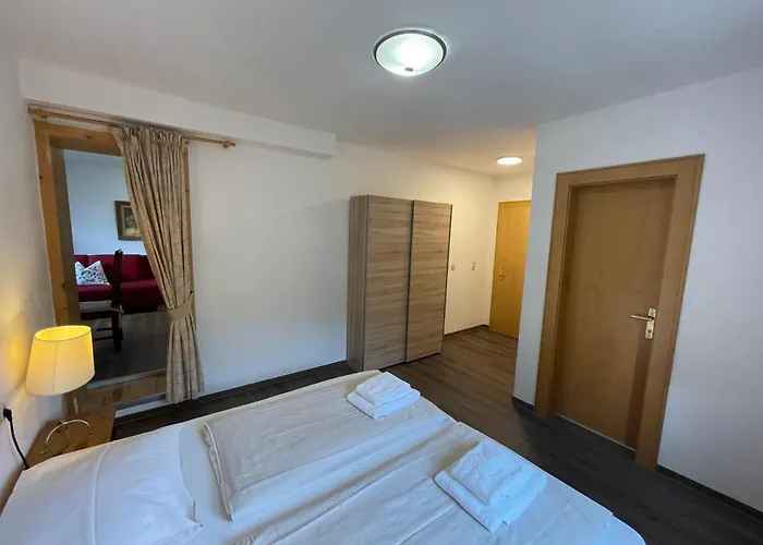 شقة Haus Monika *